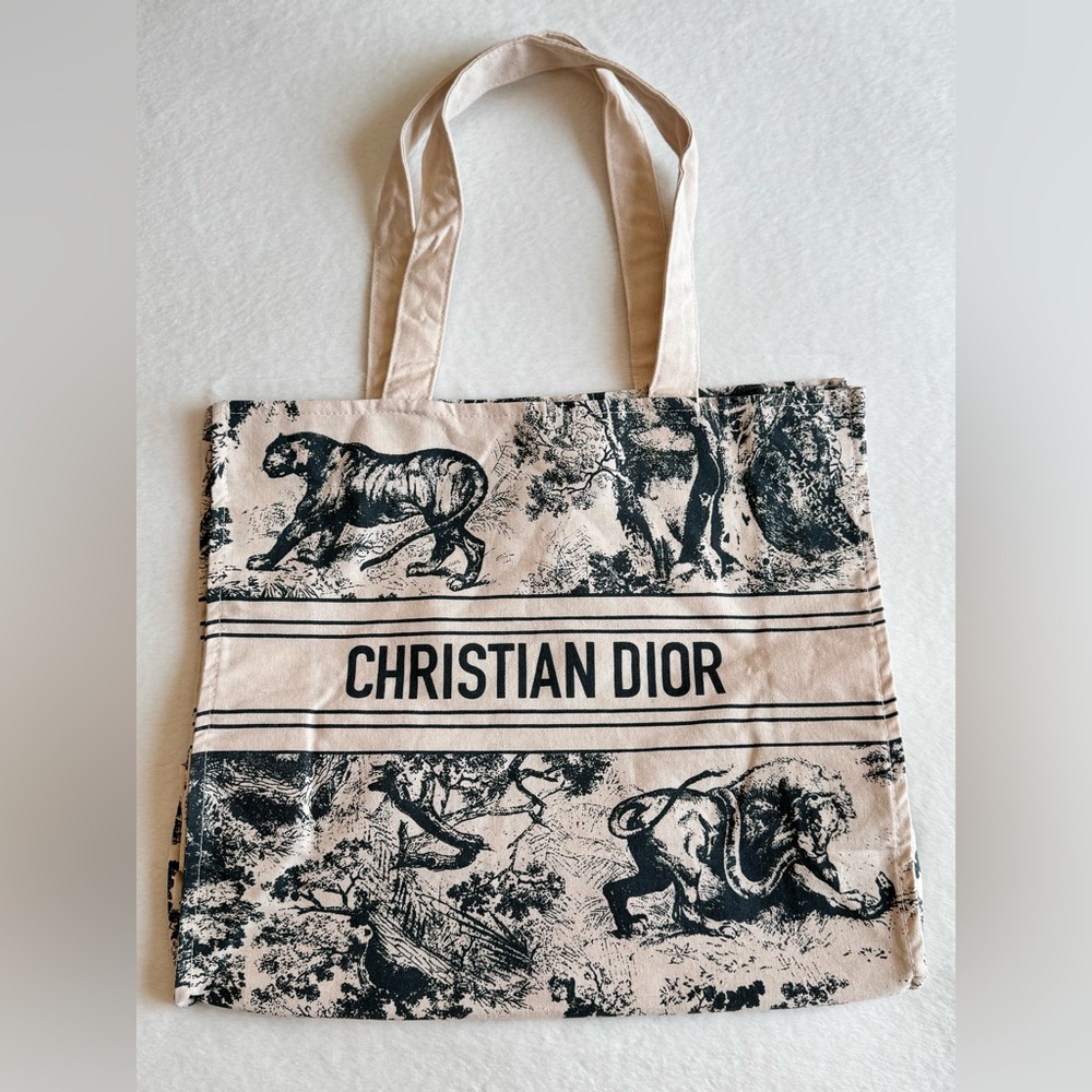 Christian Dior 'Dioriviera' Canvas Tote - Picture 8 of 9